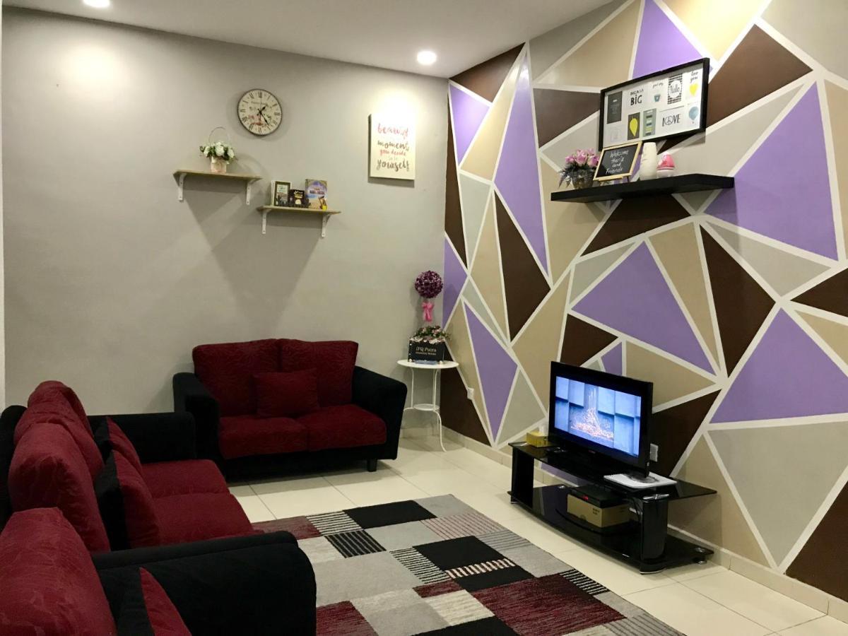 D'Q Putra Homestay Melaka Unit Miqa Eksteriør billede